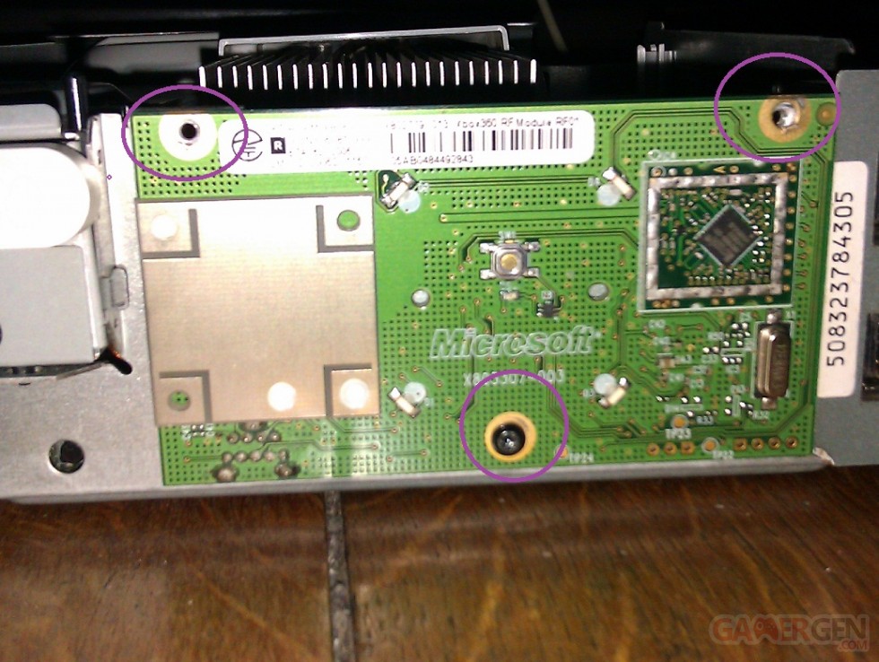 démontage xbox 360 s tuto glith puce matrix (2)