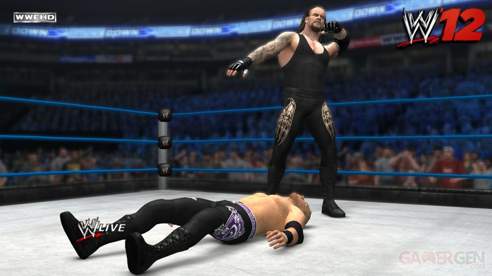 WWE-12_18-08-2011_screenshot-24