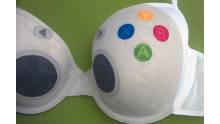 xbox-360-bra-controller-hand-painted-close-up