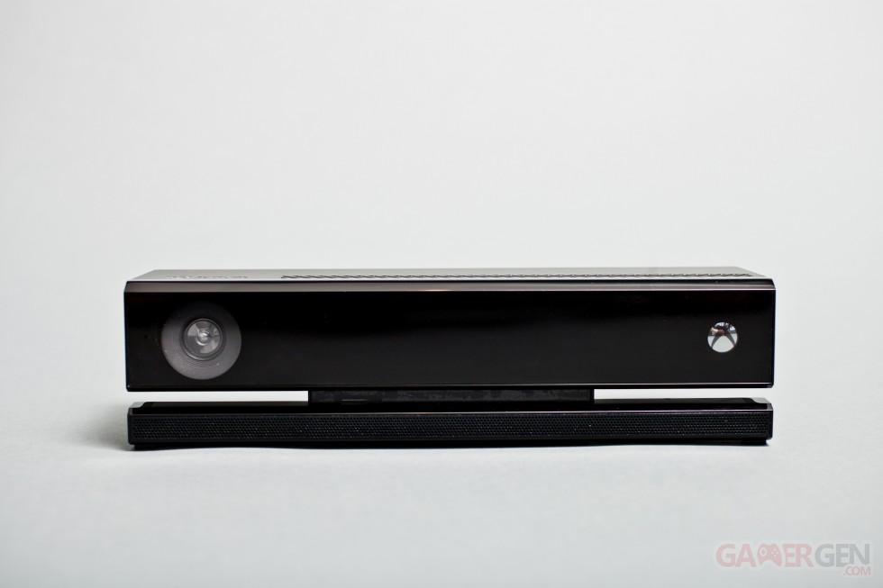 Xbox-One-Kinect_2